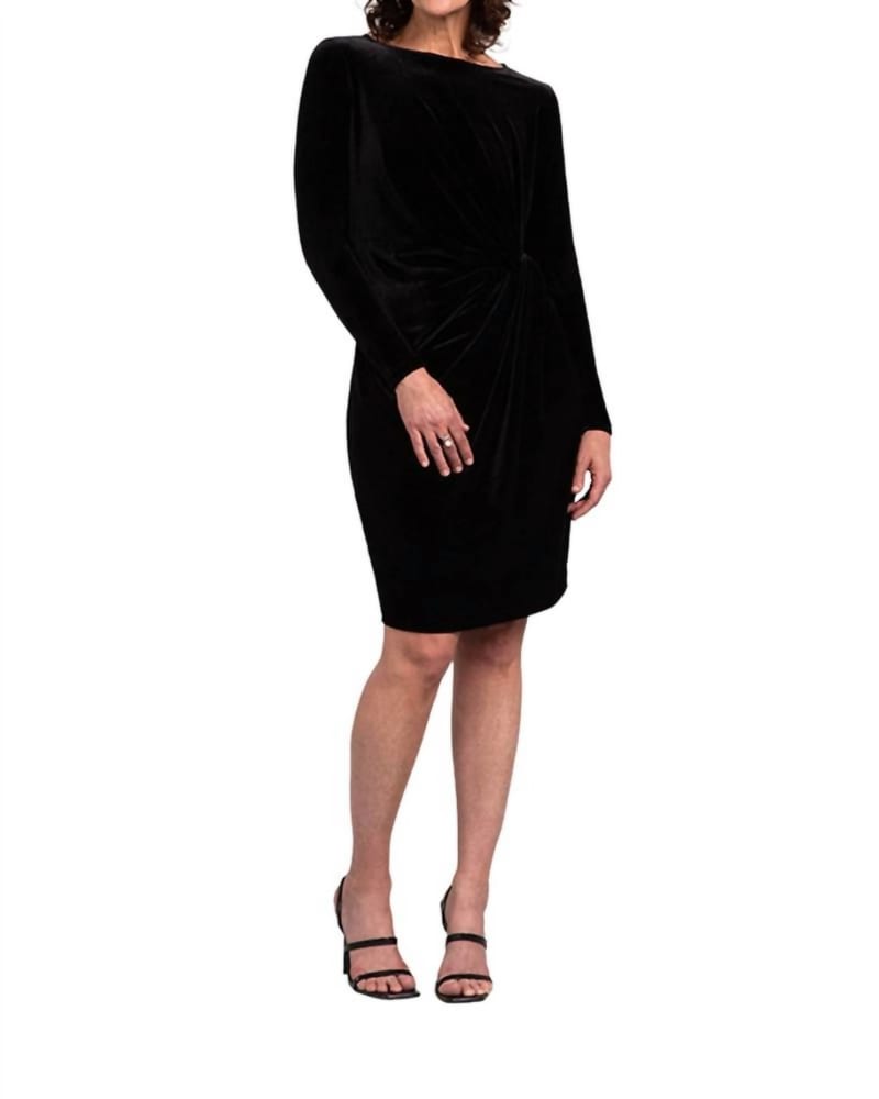 Front of a model wearing a size 10 Velvet Side Twist Dress In Black in Black by Sympli. | dia_product_style_image_id:342418